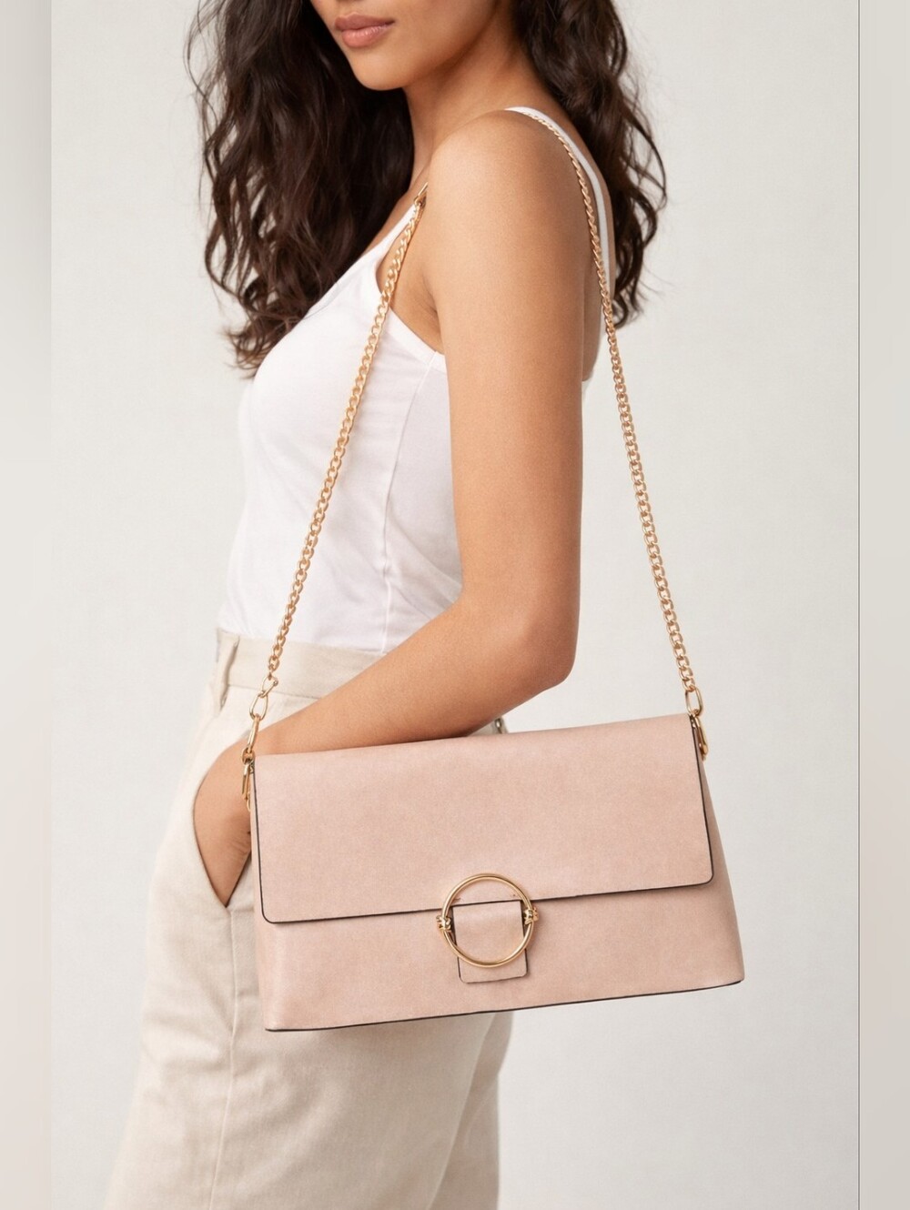 3/$20! H&M Chain Bag
